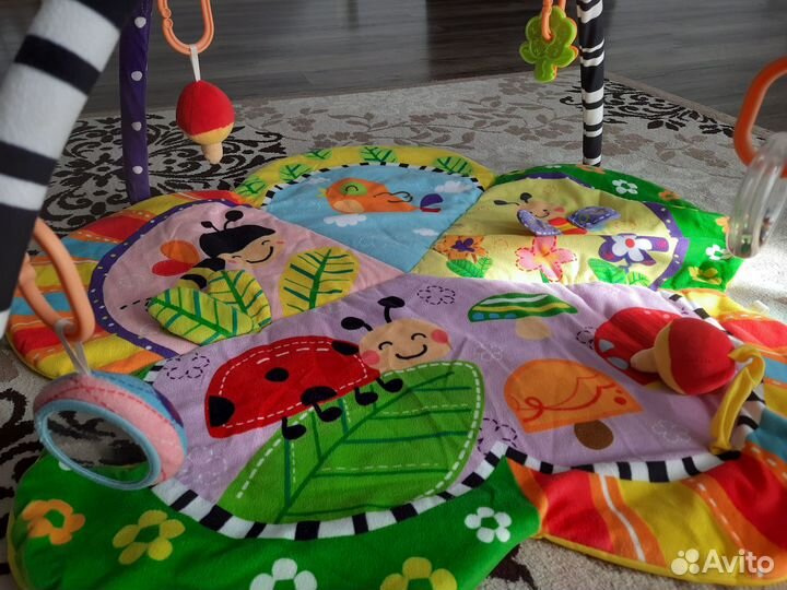 Детский развивающий коврик