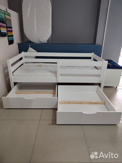 Детская кровать с бортом от 3 лет