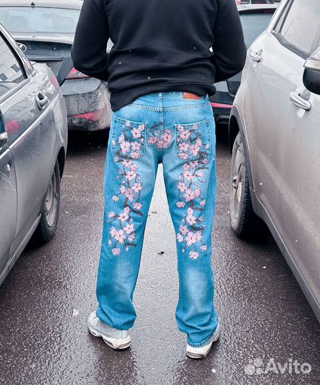 Джинсы evisu palace