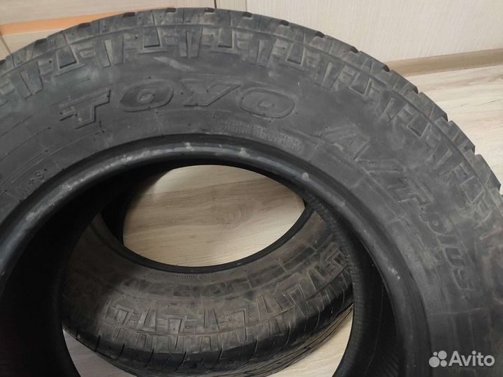 Toyo Open Country A/T Plus 285/60 R18