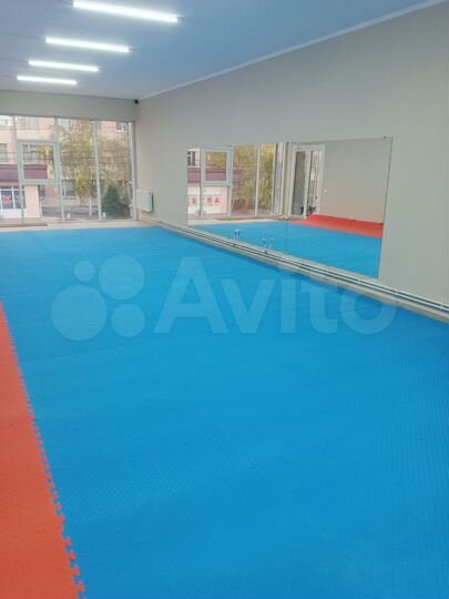 Свободного назначения, 250 м²