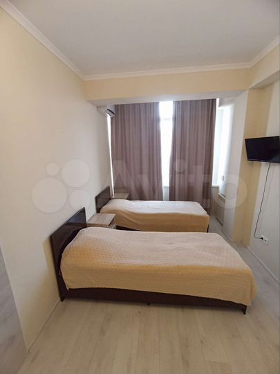 2-к. квартира, 43 м², 4/6 эт.