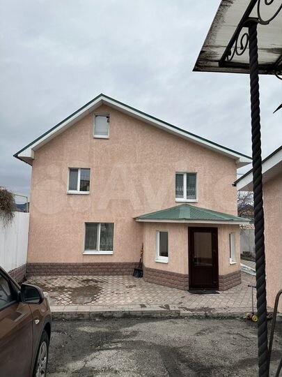 Дом 180 м² на участке 17 сот.