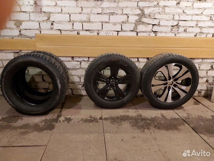 Колесо в сборе 17 с зимней резиной на киа спортидж
