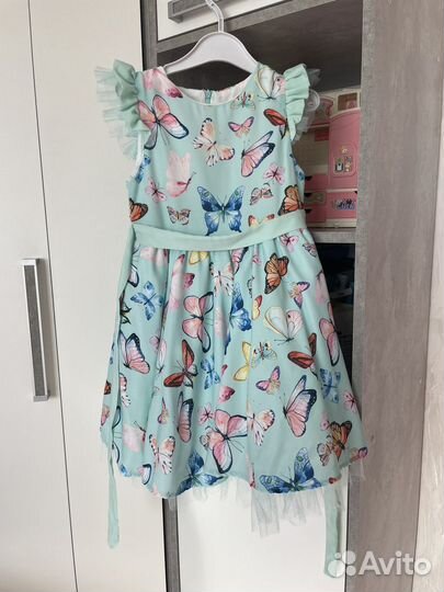 Платье на девочку