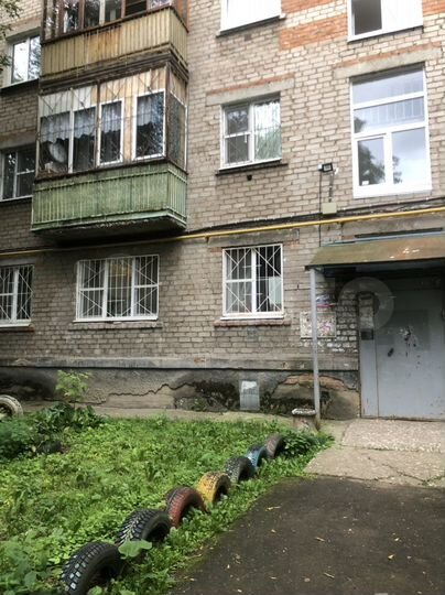 3-к. квартира, 58 м², 2/4 эт.