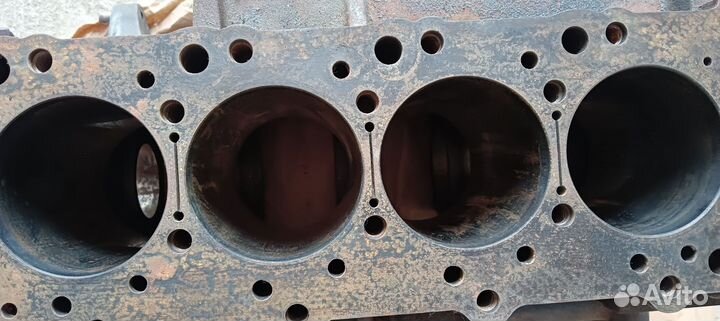 Блок двигателя d4bh