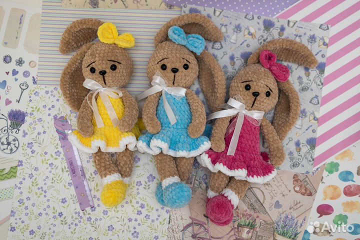 Вязаные игрушки. Зайчик