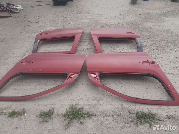 Двери Daihatsu yrv