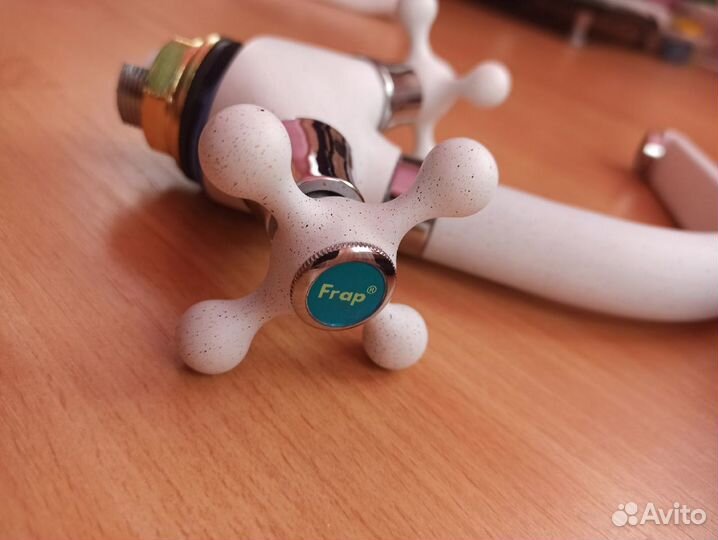 Смеситель для кухни frap