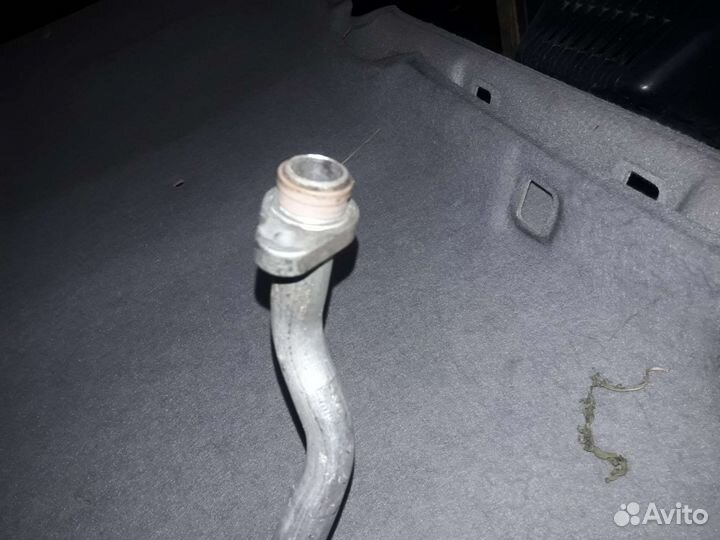 Трубка кондиционера рено логан 8200587431