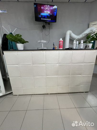 Стойка рецепшн бу