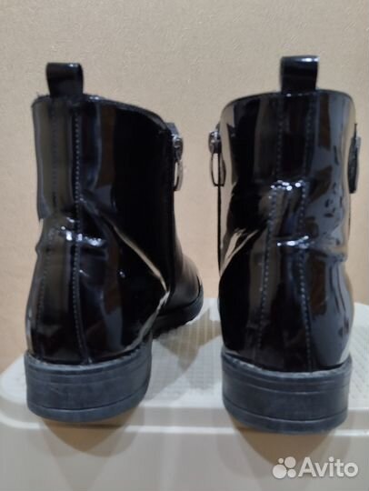 Ботинки женские