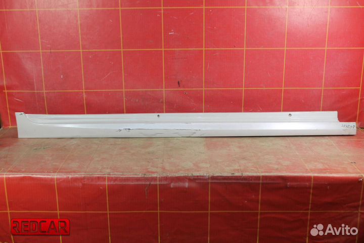 Накладка порога правого Toyota Camry XV70 (17)