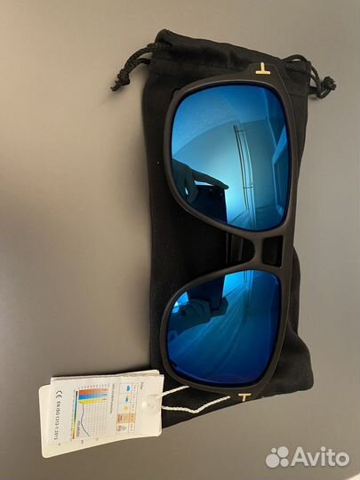 Солнцезащитные очки polaroid