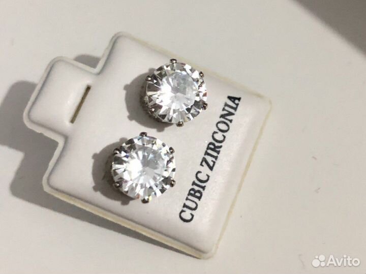 Серьги пуссеты