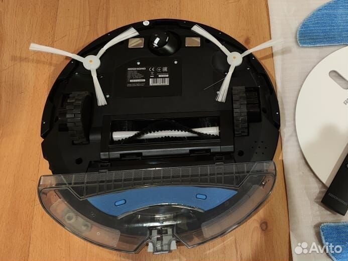 Робот пылесос Redmond RV R630S