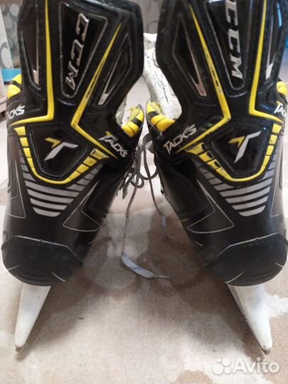 Коньки хоккейные CCM