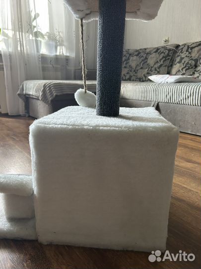 Домик для кота с когтеточкой