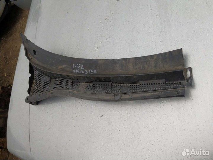 Накладка стеклоочистителя (жабо) передняя правая