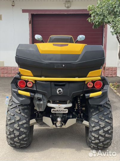 BRP Outlander 1000 xt-p max