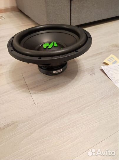 Сабвуфер 12