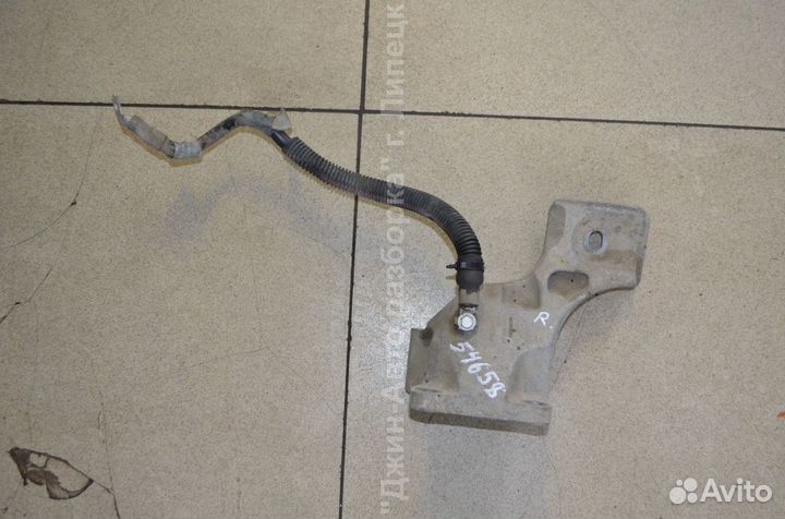 Кронштейн двигателя Land Rover Discovery 3