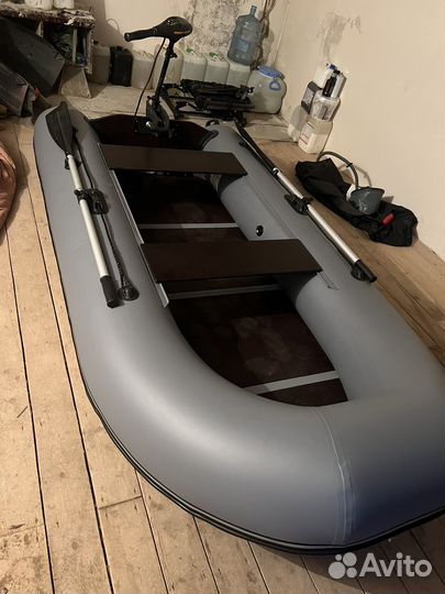 Надувная лодка bootsman 300