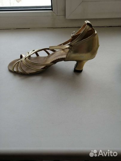 Туфли для танцев