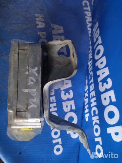 Блок управления airbag Toyota Harrier кроссовер