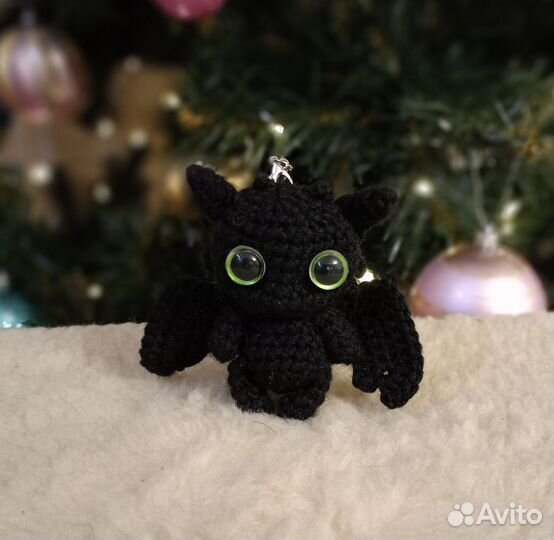 Вязаные игрушки дракон маленький Беззубик