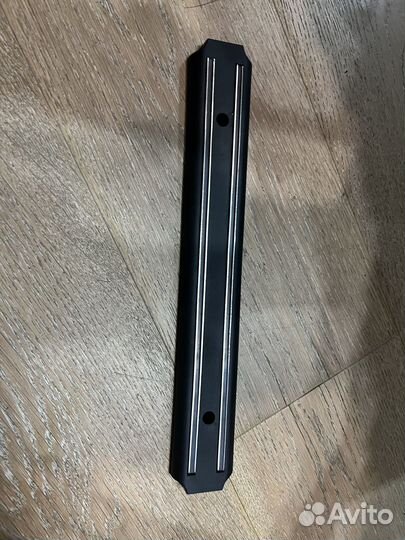 Магнитный держатель для ножей