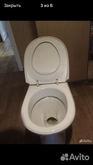 Унитаз с бачком