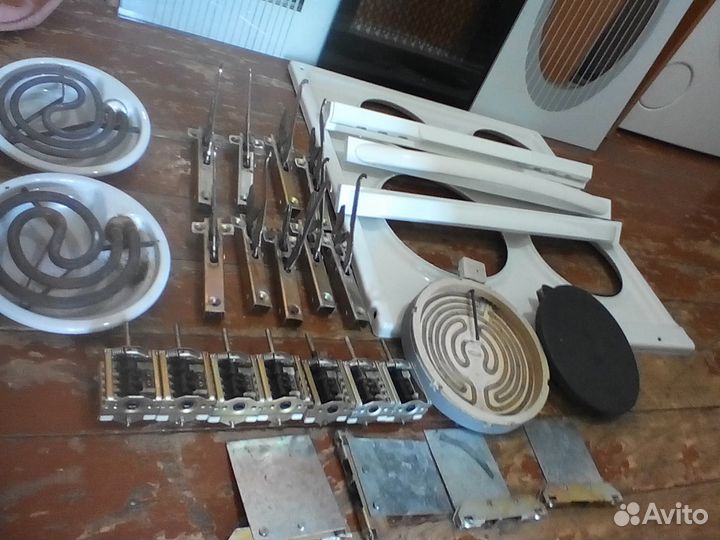 Любые запчасти для эл плит нововятка рика бош беко