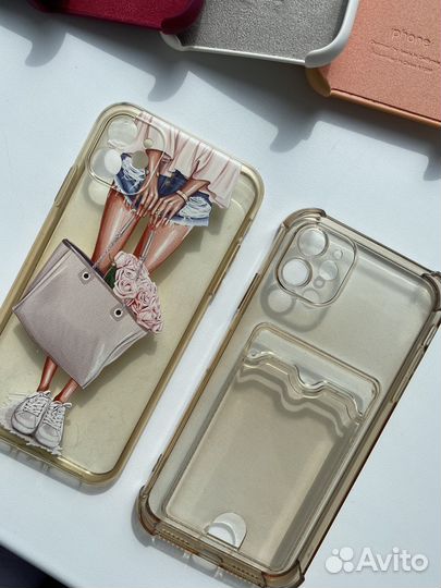 Чехол на iPhone 11