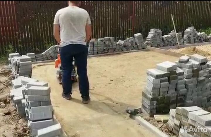 Укладка брусчатки, тротуарной плитки, бордюра