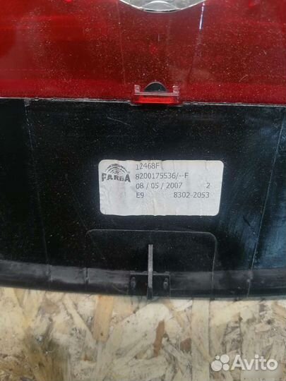 Стоп сигнал Рено Меган 2