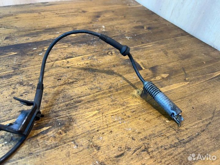 Датчик ABS передний левый Bmw 3 E90 N46B20 2.0