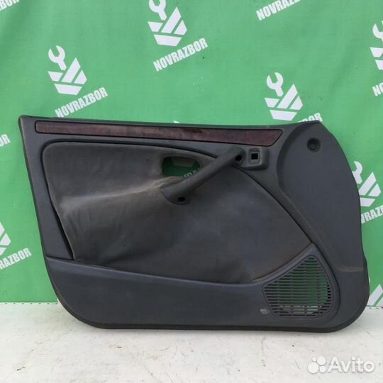 Обшивка двери комплект Ровер 4-серия