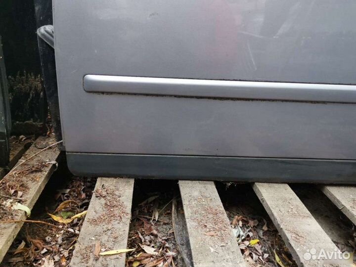 Дверь передняя левая Audi A4 B6 2000-2006