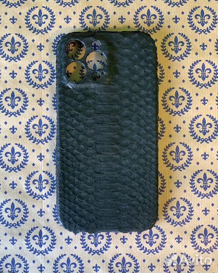 Чехол на iPhone 13 pro max из питона