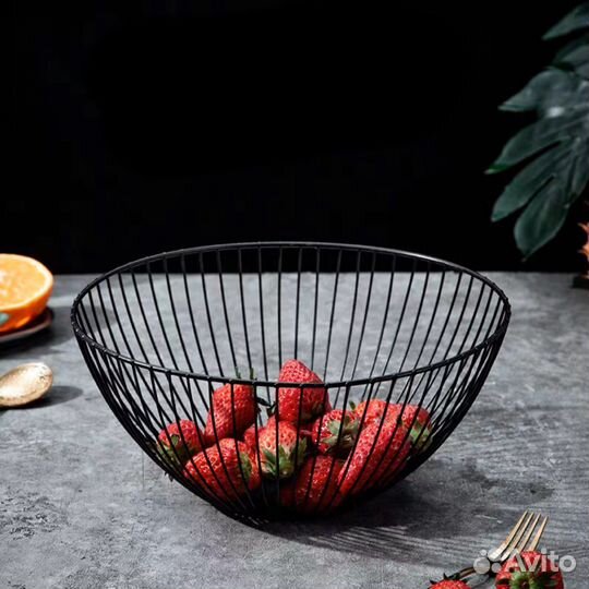 Ваза для сервировки фруктов металлическая