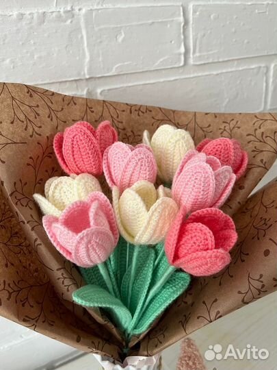 Вязаные тюльпаны