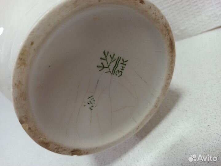 Старинный графин