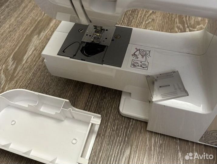 Швейная машина Brother