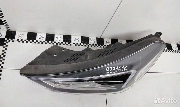 Фара левая Hyundai Tucson