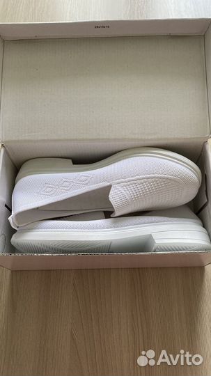 Слипоны женские, кеды