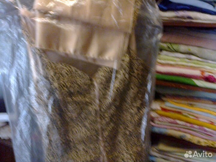 Вечернее платье