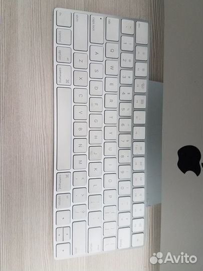 Apple iMac 21.5