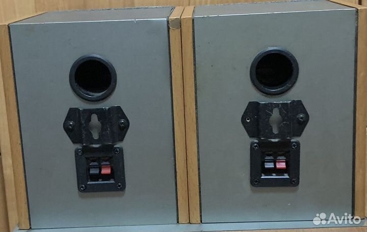 Акустические колонки sven